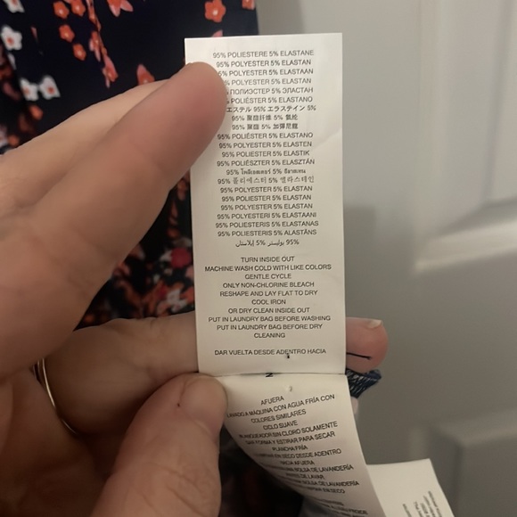 🌟 MICHAEL Kors floral chain halter top L - Picture 4 of 4